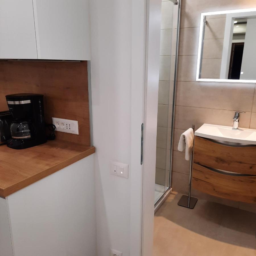 Apartmani Dorijana Orsera Esterno foto